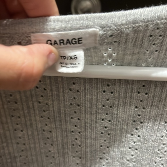 cardigan - Picture 4 of 4